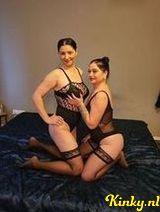 Roxy & Deea - Roxy & Deea