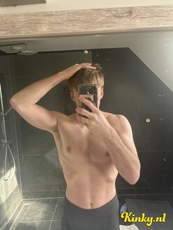 mikey-escort-via-kinky-68125dc988e8e7001301f733