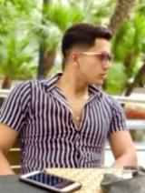 Alejandro - Sexy guy with a beautiful smile