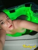 Simona - Hot German Momi