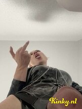 mistress-sia-bdsm-via-kinky-6810ef786f455c0013cfc745