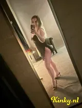 Kathy - Available Now  Private & Discreet.