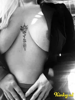 kathy-erotische-massage-via-kinky-69bc4bc230fe880013914845