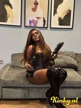 ágatha-prive-ontvangst-via-kinky-695d46bb3474f4001289b787