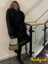 ágatha-prive-ontvangst-via-kinky-695d479981e69000129a2dab