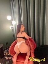 maria-escort-via-kinky-683cf8283cd0cf00131c9c52