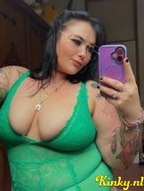 shani-virtual-sex-via-kinky-691c5d1c35dea800130b3274