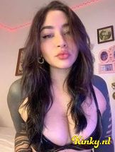 melissa-bdsm-via-kinky-6954f97682d0020013670d33