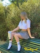 laura-escort-via-kinky-681a0ab131f4b00013b9f085