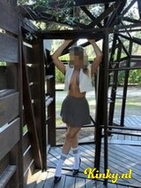 Laura - Girlfriend and party