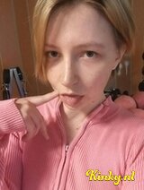 Polina - Playful sexy doll