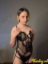 polina-escort-via-kinky-68ffaf6f665fb20013633cf3