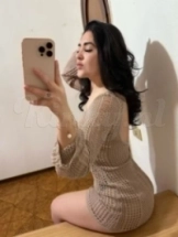 abril-escort-via-kinky-6825f7406f455c0013cfec02