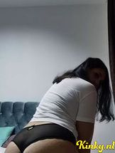 nikkie-virtual-sex-via-kinky-68e638532f74810013c84d3d