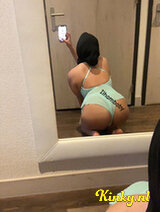 Ilham - Kom jij deze geile sletje aanpakken?