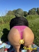 Ilham - Kom jij deze geile sletje aanpakken?