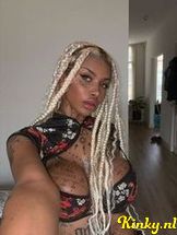 novva-escort-via-kinky-68dbcfcd7e9b92001310b1a0