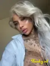 Novva - NL High Class Ebony |Groene ogen & Tattoos