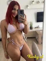 Gia - English speaking Colombian Party babe