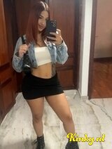 Gia - English speaking Colombian Party babe