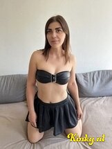 kira-prive-ontvangst-via-kinky-681dec1343e4b9001386a9ce