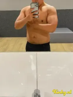 justin-escort-via-kinky-69b64bbdf8b19900132c9d4d