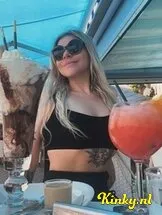 nova-erotische-massage-via-kinky-682366ecb04b8d00132da0ee