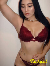 evelin-prive-ontvangst-via-kinky-688ccd3d6f455c0013d09fcc