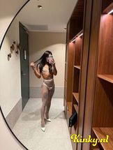 vaiolet-prive-ontvangst-via-kinky-6940acea913944001278aa8f