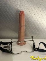 kyra-bdsm-via-kinky-691b03c52ae1c70012230e0b