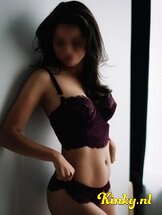 beau-escort-via-kinky-682a40e69e10cc001344359b