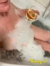 Isabel - Opzoek naar mijn eerste kinky.nl ervaring!