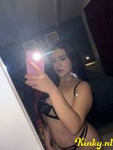 valentina-prive-ontvangst-via-kinky-691afbd02ae1c70012230d97