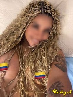 nataly-prive-ontvangst-via-kinky-69440d2c88482700134306ac