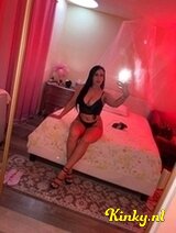 Andreea - Hot girl! Confirmation video in WhatsApp!