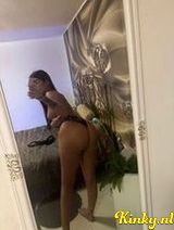 Reina - New in town for short time