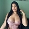 giorgina-virtual-sex-via-kinky-68345670375bfd001318bd2e