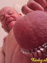 tim-bdsm-via-kinky-69021ae096de780013834545