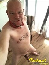 Tim - Naakt aangelijnde Feest slaaf