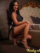 selena-escort-via-kinky-68c1a334f6c6eb0013e5ce53