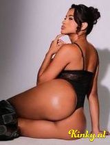 Camila - Latina girlfriend experience , trio