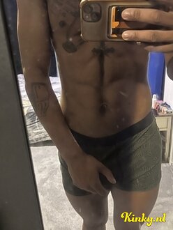 maikel-escort-via-kinky-686c63b26f455c0013d06350