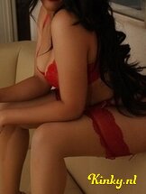 amira-prive-ontvangst-via-kinky-68a0647dc804110013f376a4