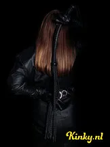 meesteres-darcy-bdsm-via-kinky-685c08f2b04b8d00132dfd80