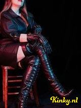 Meesteres Darcy - Sensual Leather Domination