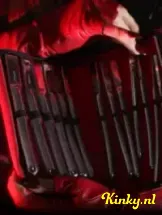 meesteres-darcy-bdsm-via-kinky-69b32f4c5d743700133e041f