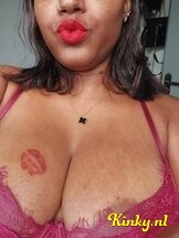 lizzy-virtual-sex-via-kinky-6845bae44783f70013b0f2b7