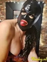 valentina-prive-ontvangst-via-kinky-68d3b97f918ef40013942abb