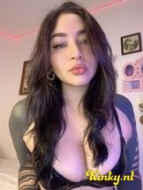 mistress-lissa-virtual-sex-via-kinky-686329f743e4b90013871629