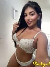 valentina-prive-ontvangst-via-kinky-68b8a63b939e3f00135691f6